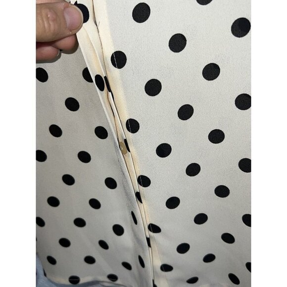 NWT Karl Lagerfeld Paris Suits Sleeveless Blouse Off White Black Size Medium T - Picture 5 of 8